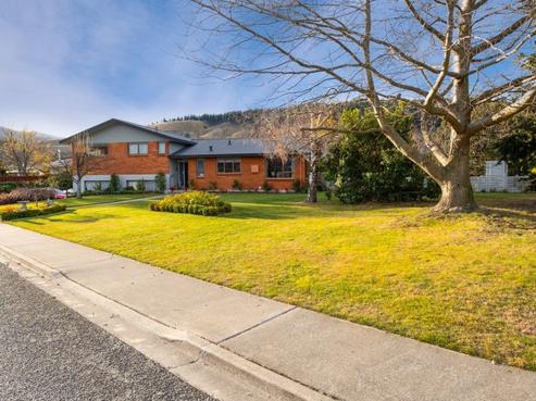 20 Newcastle Street, Clyde