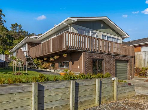 75 Kairimu Street, Stokes Valley