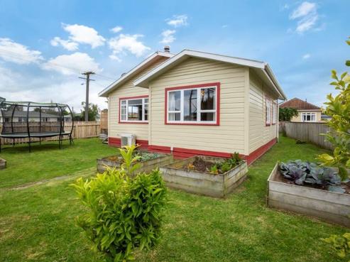 46 Kirk Street, Otaki