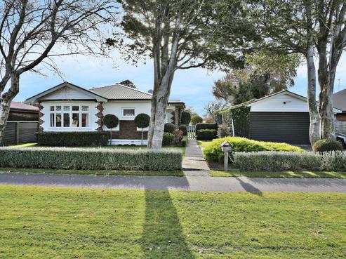 140 Bourke Street, Windsor