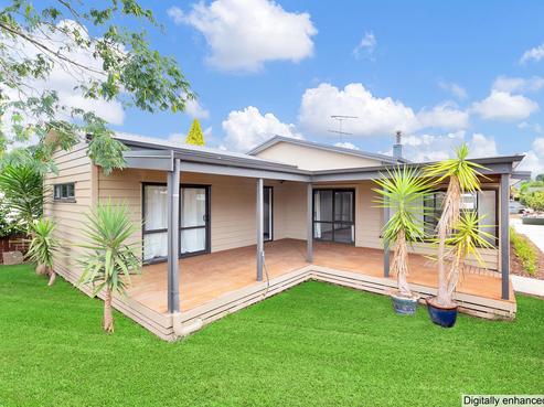 12 Henderson Avenue, Tuakau