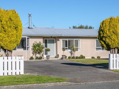 32A Broadway Street, Martinborough