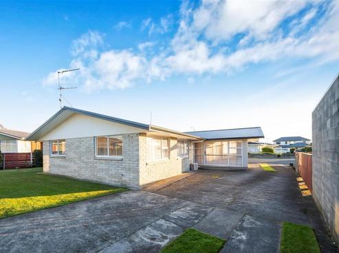 10 Davidson Street, Hawera