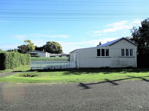 12 Layard Street, Opunake