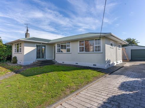 7 Freyberg Street, Solway