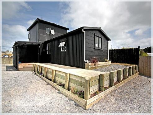 10 Nelson Street, Foxton Beach
