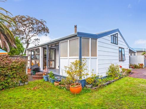 118B Casement Road, Whangamata