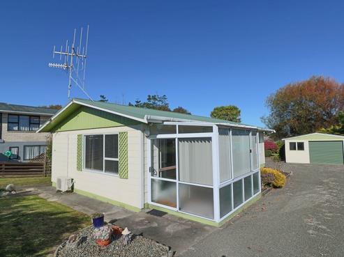 30 Avenue Road, Foxton