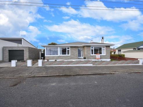 33 Ajax Street, Milton