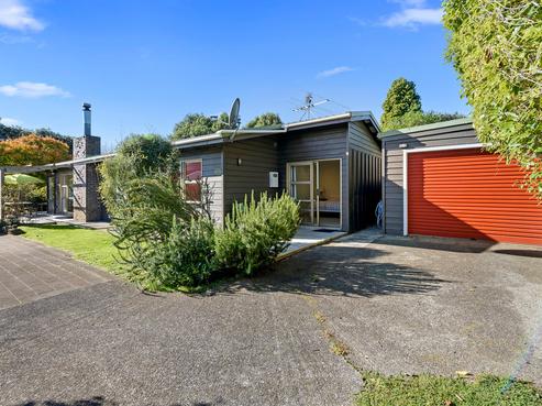 60 Te Moana Road, Waikanae Beach