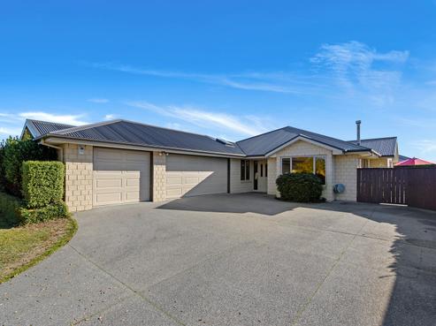 15 Frame Crescent, Rolleston