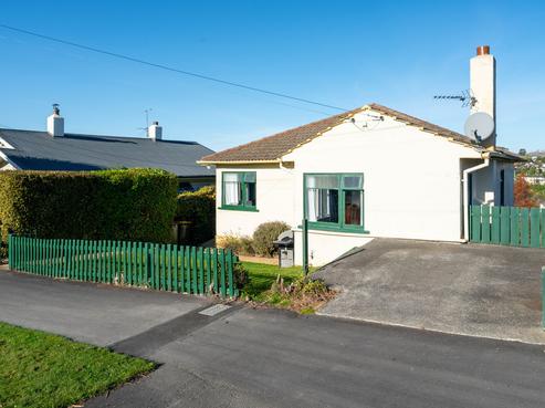 35 Nottingham Crescent, Calton Hill