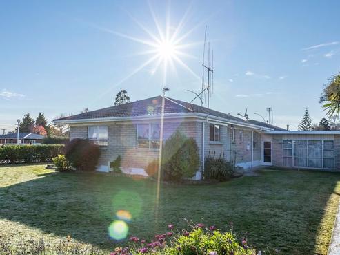 178 Clarkin Road, Fairfield