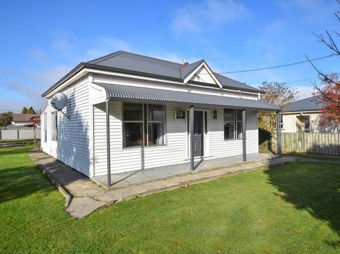 221 Union Street, Milton