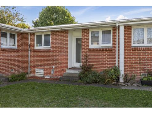 1033E Fergusson Drive, Upper Hutt