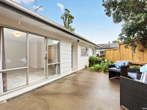 1/18 Woodlands Crescent, Browns Bay