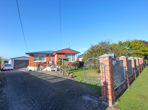 60 Viscount Road, Waldronville