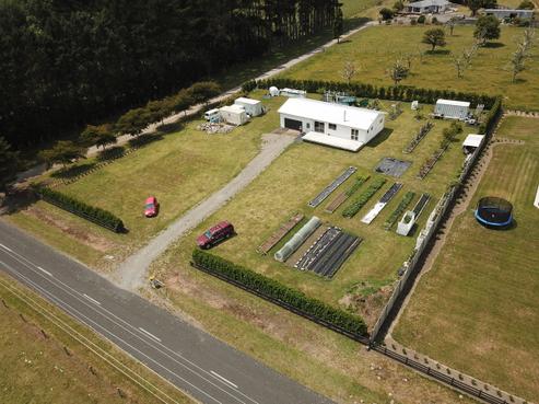 636 Inland North Road, Onaero