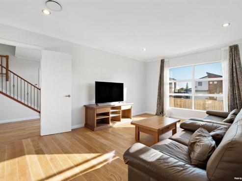 79 Intrepid Crescent, Beachlands