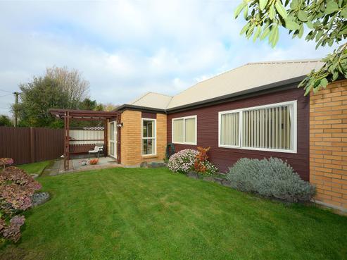 2/33 Studholme Street, Somerfield