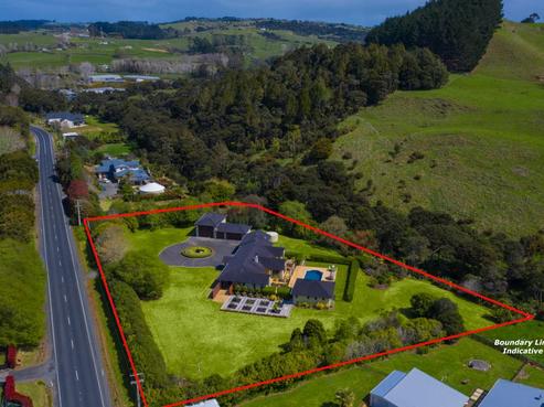 1030 Peak Road, Helensville