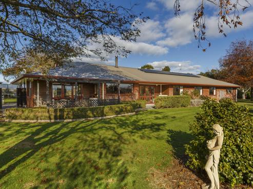 136 Pharazyn Road, Feilding
