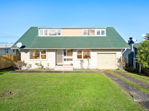 72A Carlisle Road, Browns Bay