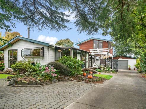 183 Avonhead Road, Avonhead
