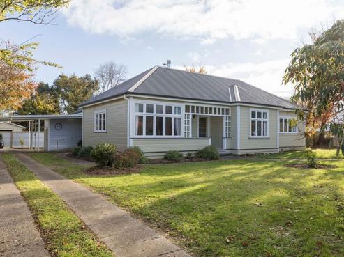66 Barraud Street, Dannevirke