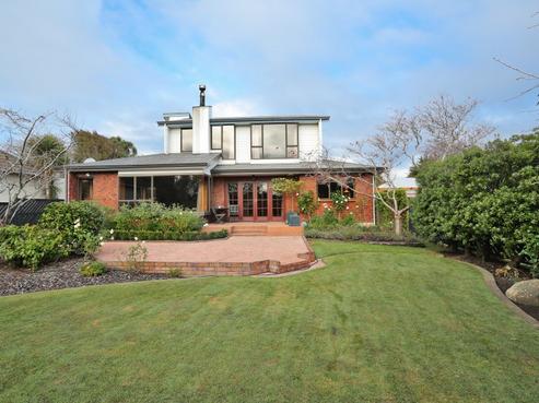 9 Layard Street, Windsor