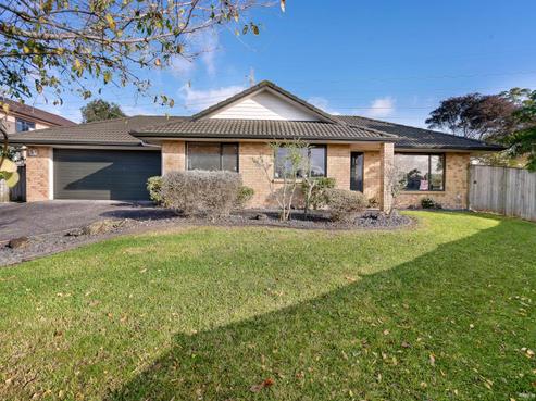 10 Earnslaw Crescent, Clover Park