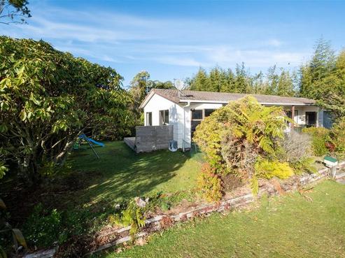 119 Pembroke Road, Stratford