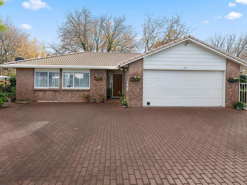 13A Hillcrest Avenue, Hillcrest
