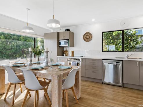 77 Vipond Road, Stanmore Bay