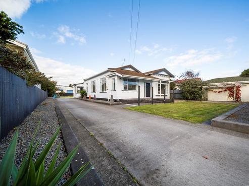 84 Albion Street, Hawera