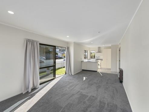 1/118 Richmond Street, Petone
