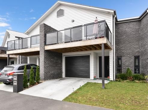 3/16 Jones Crescent, Melville