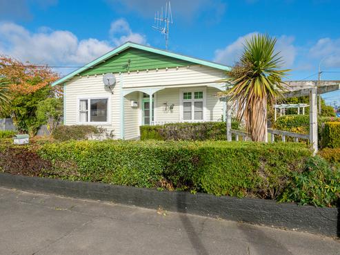 2 Coley Street, Foxton