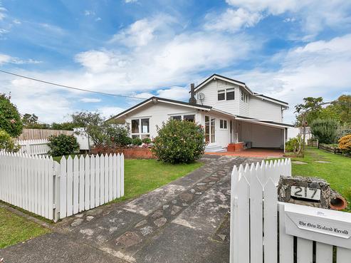 217 Eskdale Road, Birkenhead