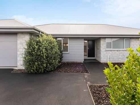 16 Doppler Place, Wigram
