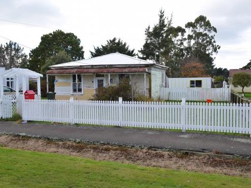 17 High Street, Eketahuna
