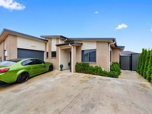 62 Stan Heather Drive, Deanwell