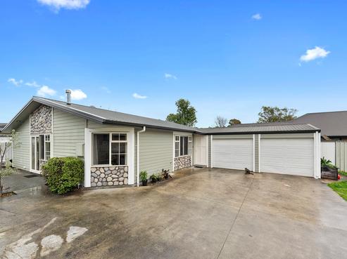 8A Bruce Avenue, Glenview