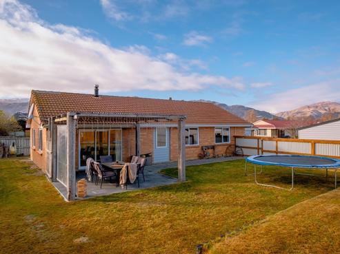 4 Orchard Place, Cromwell