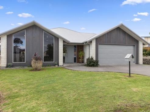 16 Riverside Place, Katikati