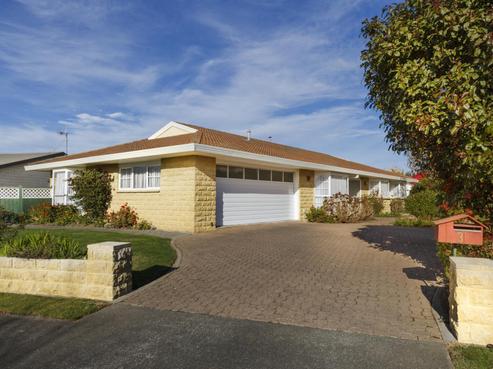3 Lennox Place, Feilding