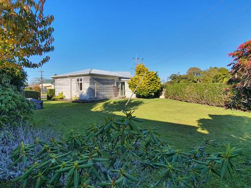 77 Cordelia Street, Stratford