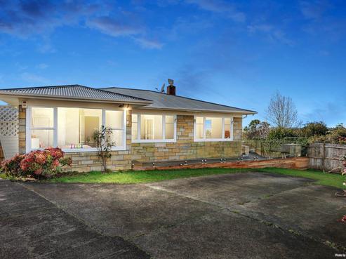 67 Jaemont Avenue, Te Atatu South