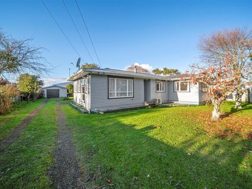 28A Egmont Street, Hawera