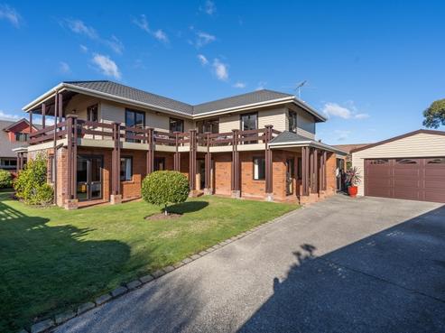 98 Kapanui Road, Waikanae